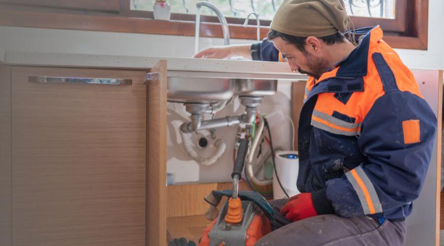 Professional expert plumbing services in Williamsburg, OH